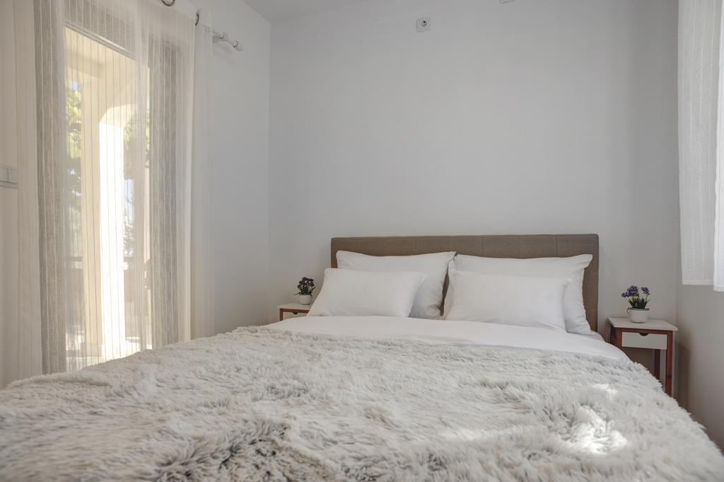 Gregovic Family Apartments Petrovac Exterior photo