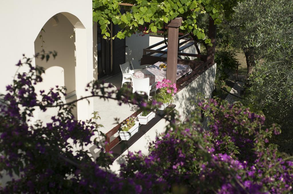 Gregovic Family Apartments Petrovac Exterior photo