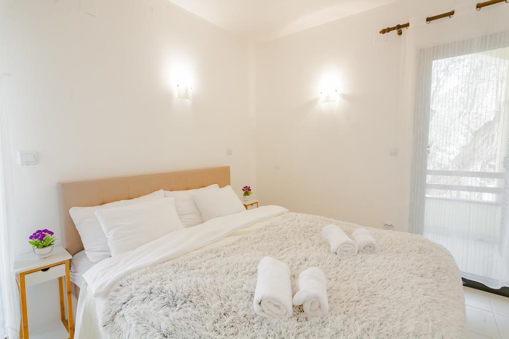 Gregovic Family Apartments Petrovac Exterior photo